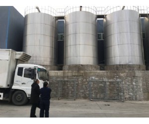 Large Outdoor Milk Storage Tank (Insulated Tank)